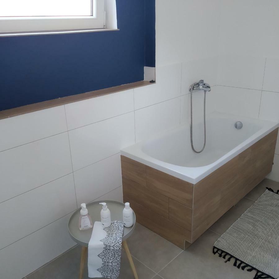 Studio Red Kot Zielona Gora  Ngoại thất bức ảnh